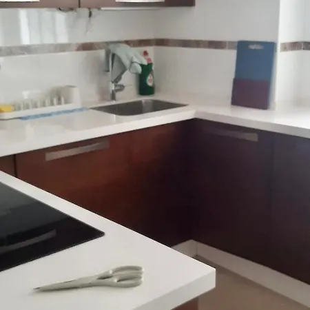 Piso Amplio Y Comodo